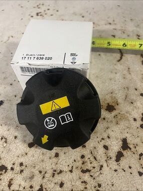 BMW  lot 90.  Black Coolant Reservoir Cap with Yellow from 2020 2 series